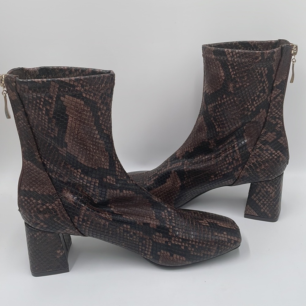 Primark Snakeskin Print Chunky/Block Heel Boots - image 6